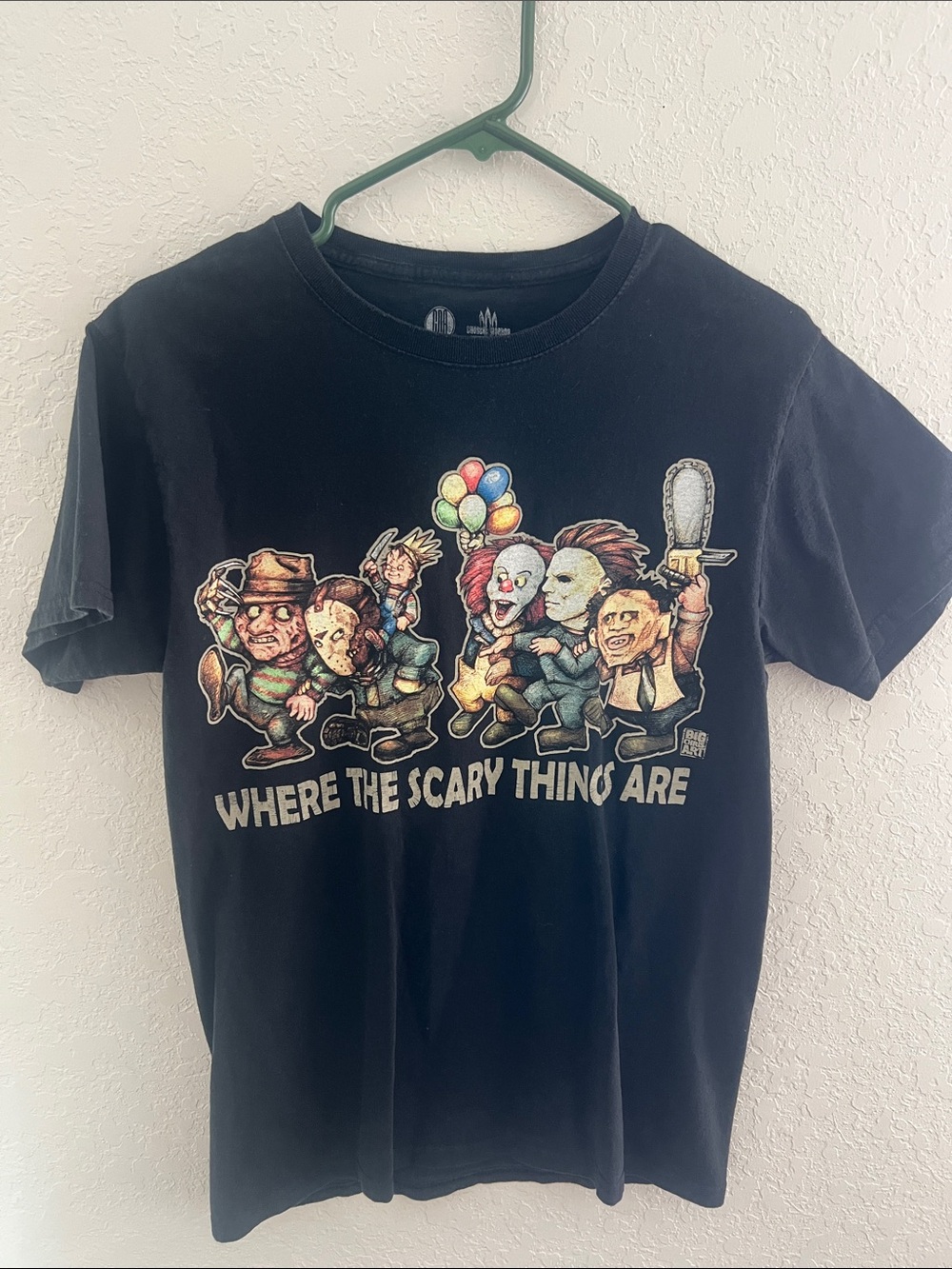 Where The Scary Things Are Horror classic Horror Movies Graphic Tee - Black